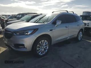 ✅ 2021 Buick Enclave Premium • VIN: 5GAERCKW0MJ254260 • Lot: 79293604. Wystawiony na Copart z przebiegiem Nie podano. Bezpłatny archiwum sprzedaży aukcyjnych z USA i szczegółowy raport historii pojazdu na DreamBid. Zdjęcie 1.