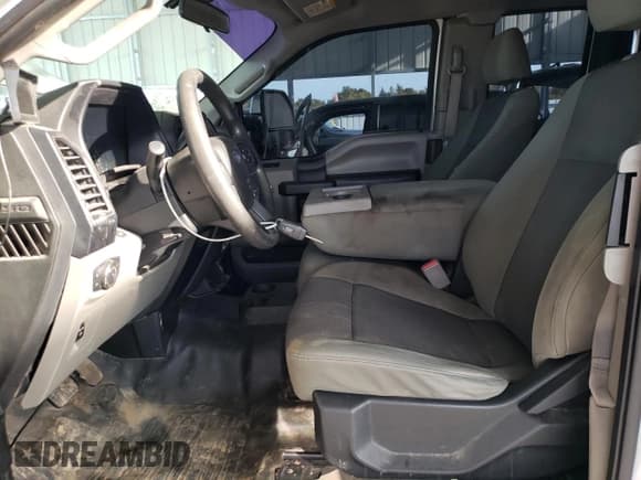 ✅ 2016 Ford F-150 XL • VIN: 1FTEX1C89GKD97487 • Лот: 81299265. Опубликован ранее на Copart с пробегом 127 053 миль. Бесплатный доступ к архиву аукционных продаж из США и подробный отчёт об истории автомобиля на DreamBid. Изображение 7.