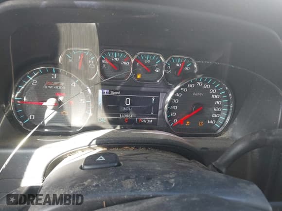 ✅ 2015 Chevrolet Silverado 1500 LT • VIN: 3GCUKREC8FG406972 • Lot: 43406080. Listed on IAAI with 143,634 mi. Free auction sales archive from the USA and detailed vehicle history report at DreamBid. Image 7.