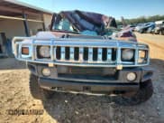 ✅ 2005 Hummer H2 SUT • VIN: 5GRGN22U05H130024 • Лот: 84430395. Опубликован ранее на Copart с пробегом Не указан. Бесплатный доступ к архиву аукционных продаж из США и подробный отчёт об истории автомобиля на DreamBid. Изображение 5.
