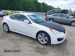 ✅ 2012 Hyundai Genesis Coupe Premium • VIN: KMHHT6KD1CU077160 • Lot: 42077970. Wystawiony na IAAI z przebiegiem 137 577 mil. Bezpłatny archiwum sprzedaży aukcyjnych z USA i szczegółowy raport historii pojazdu na DreamBid. Zdjęcie 1.
