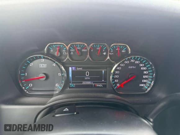 ✅ 2019 GMC Yukon XL SLT • VIN: 1GKS2GKC4KR170965 • Lot: 87027845. Listed on Copart with 220,686 mi. Free auction sales archive from the USA and detailed vehicle history report at DreamBid. Image 9.