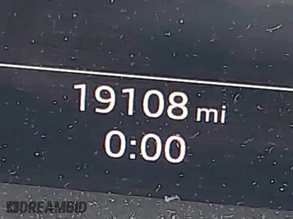 ✅ 2021 Audi Q3 S line Premium Plus • VIN: WA1EECF32M1102002 • Lot: 43412929. Wystawiony na IAAI z przebiegiem 19 108 mil. Bezpłatny archiwum sprzedaży aukcyjnych z USA i szczegółowy raport historii pojazdu na DreamBid. Zdjęcie 15.