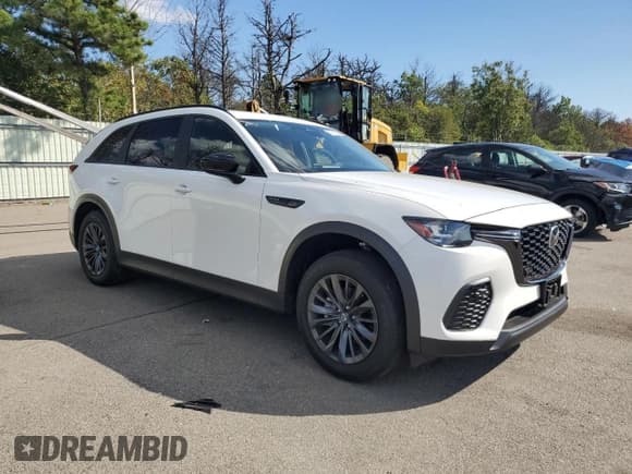 ✅ 2025 Mazda CX-70 Preferred • VIN: JM3KJBHD3S1125717 • Lot: 82083525. Wystawiony na Copart z przebiegiem 8 840 mil. Bezpłatny archiwum sprzedaży aukcyjnych z USA i szczegółowy raport historii pojazdu na DreamBid. Zdjęcie 4.