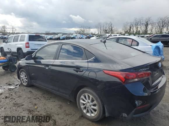 2020 Hyundai Accent SE z VIN 3KPC24A60LE112598, wystawiony jako Copart lot #49506554 z przebiegiem 54 785 mil mil oraz . Historia ofert i sprzedaży dostępna na DreamBid. Obrazek 2.