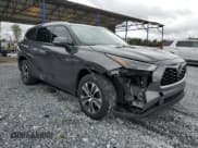 ✅ 2022 Toyota Highlander XLE • VIN: 5TDGZRAH6NS122637 • Лот: 90410015. Опубликован ранее на Copart с пробегом 59 837 миль. Бесплатный доступ к архиву аукционных продаж из США и подробный отчёт об истории автомобиля на DreamBid. Изображение 4.
