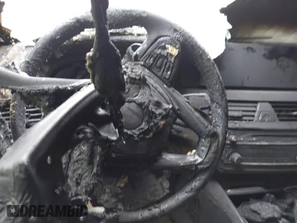 ✅ 2018 BMW 5 Series 530e • VIN: WBAJA9C51JB249486 • Lot: 43364637. Listed on IAAI with Not provided. Free auction sales archive from the USA and detailed vehicle history report at DreamBid. Image 7.