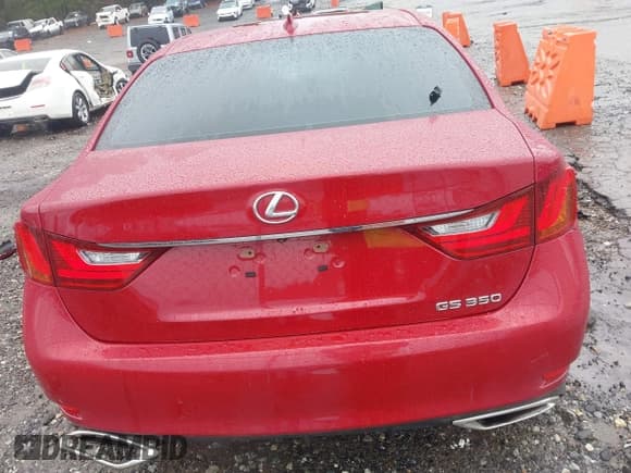 ✅ 2015 Lexus GS 350 • VIN: JTHBE1BLXFA011631 • Lot: 43567704. Wystawiony na IAAI z przebiegiem 160 182 mil. Bezpłatny archiwum sprzedaży aukcyjnych z USA i szczegółowy raport historii pojazdu na DreamBid. Zdjęcie 16.