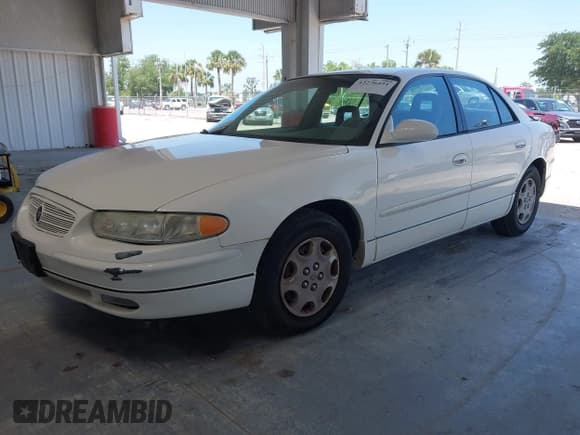 ✅ 2002 Buick Regal LS • VIN: 2G4WB52K021103468 • Lot: 42276451. Listed on IAAI with Not provided. Free auction sales archive from the USA and detailed vehicle history report at DreamBid. Image 2.