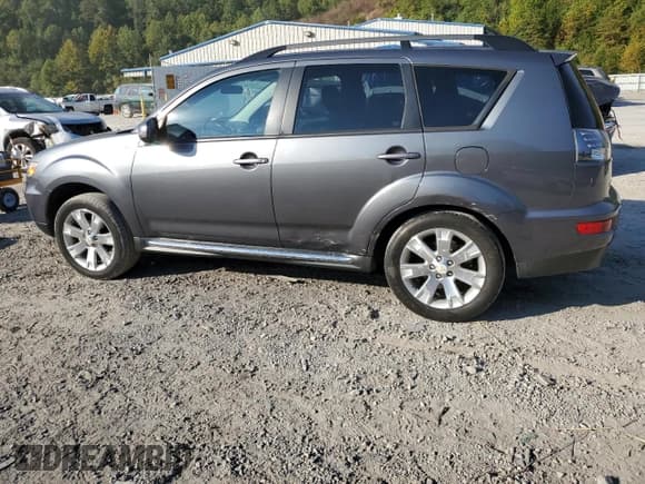 ✅ 2012 Mitsubishi Outlander SE • VIN: JA4JT3AW6CU004268 • Lot: 71076785. Wystawiony na Copart z przebiegiem 128 430 mil. Bezpłatny archiwum sprzedaży aukcyjnych z USA i szczegółowy raport historii pojazdu na DreamBid. Zdjęcie 2.