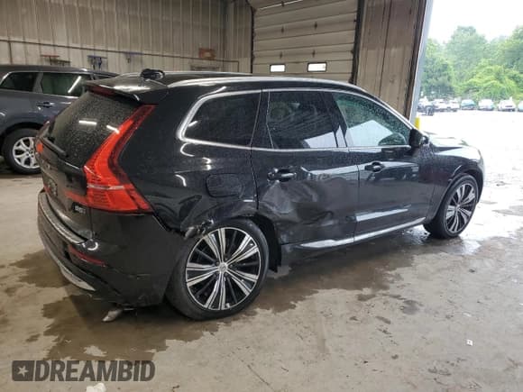 ✅ 2022 Volvo XC60 Inscription • VIN: YV4L12RL7N1058933 • Lot: 57708425. Listed on Copart with 12,704 mi. Free auction sales archive from the USA and detailed vehicle history report at DreamBid. Image 3.