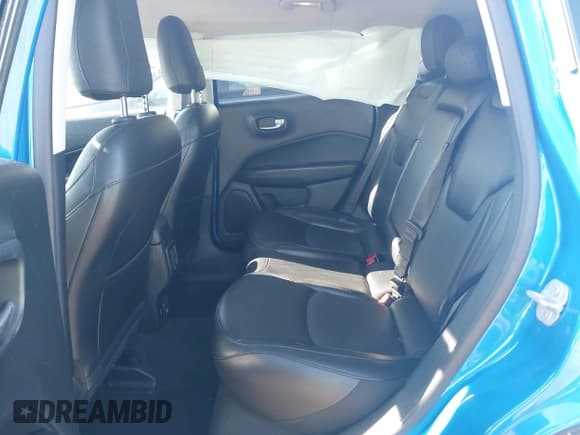 ✅ 2020 Jeep Compass Limited • VIN: 3C4NJDCB2LT200263 • Lot: 43109626. Listed on IAAI with 66,657 mi. Free auction sales archive from the USA and detailed vehicle history report at DreamBid. Image 8.