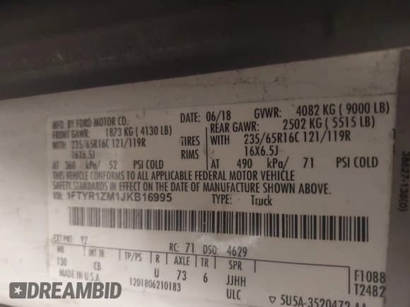 ✅ 2018 Ford Transit • VIN: 1FTYR1ZM1JKB16995 • Lot: 42186050. Wystawiony na IAAI z przebiegiem 140 180 mil. Bezpłatny archiwum sprzedaży aukcyjnych z USA i szczegółowy raport historii pojazdu na DreamBid. Zdjęcie 9.