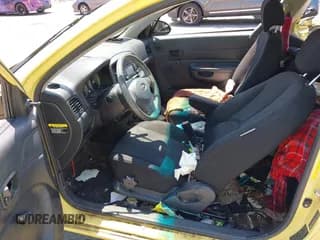 ✅ 2009 Hyundai Accent GS • VIN: KMHCM36C39U142560 • Лот: 42833772. Опубликован ранее на IAAI с пробегом 123 358 миль. Бесплатный доступ к архиву аукционных продаж из США и подробный отчёт об истории автомобиля на DreamBid. Изображение 5.