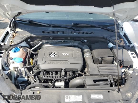 ✅ 2017 Volkswagen Jetta SEL • VIN: 3VWL17AJ5HM297136 • Lot: 81033125. Listed on Copart with 90,695 mi. Free auction sales archive from the USA and detailed vehicle history report at DreamBid. Image 11.