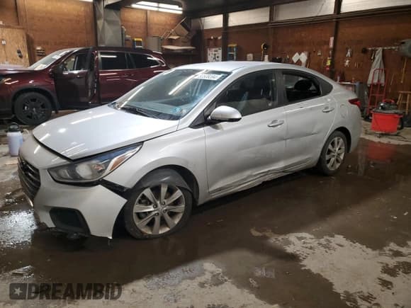✅ 2021 Hyundai Accent SE • VIN: 3KPC24A65ME129771 • Lot: 80538394. Listed on Copart with 81,612 mi. Free auction sales archive from the USA and detailed vehicle history report at DreamBid. Image 1.