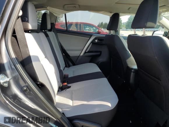 ✅ 2018 Toyota RAV4 XLE • VIN: 2T3RFREV0JW746699 • Lot: 70541535. Wystawiony na Copart z przebiegiem 71 013 mil. Bezpłatny archiwum sprzedaży aukcyjnych z USA i szczegółowy raport historii pojazdu na DreamBid. Zdjęcie 11.