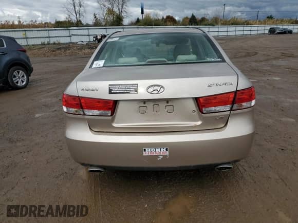✅ 2007 Hyundai Sonata SE • VIN: 5NPEU46F47H158867 • Лот: 82778715. Размещён на Copart с пробегом 228 147 миль миль. Получите бесплатный доступ к архиву аукционных продаж из США и посмотрите подробный отчёт об истории автомобиля на DreamBid. Изображение 6.