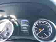 2023 Toyota Camry LE z VIN 4T1C11AK9PU144502, wystawiony jako IAAI lot #43307396 z przebiegiem 146 171 mil mil oraz . Historia ofert i sprzedaży dostępna na DreamBid. Obrazek 7.