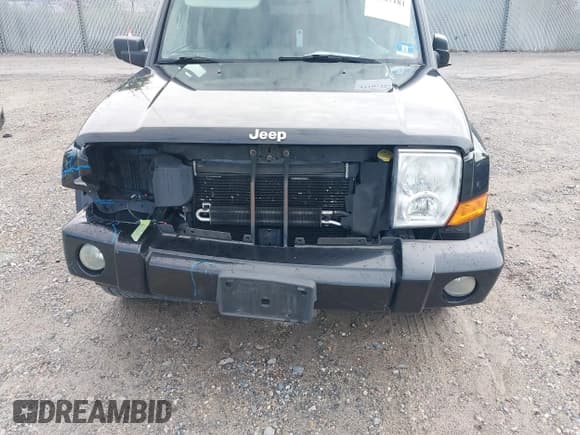 ✅ 2010 Jeep Commander Sport • VIN: 1J4RG4GK9AC158431 • Лот: 43107181. Опубликован ранее на IAAI с пробегом 170 819 миль. Бесплатный доступ к архиву аукционных продаж из США и подробный отчёт об истории автомобиля на DreamBid. Изображение 6.