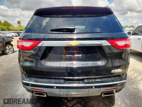 ✅ 2019 Chevrolet Traverse High Country • VIN: 1GNEVJKW5KJ112750 • Lot: 80405245. Listed on Copart with 112,718 mi. Free auction sales archive from the USA and detailed vehicle history report at DreamBid. Image 6.