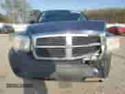 2006 Dodge Dakota ST z VIN 1D7HE28K36S595242, wystawiony jako Copart lot #51348695 z przebiegiem 110 602 mil mil oraz Szkoda całkowita • Salvage title. Historia ofert i sprzedaży dostępna na DreamBid. Obrazek 5.