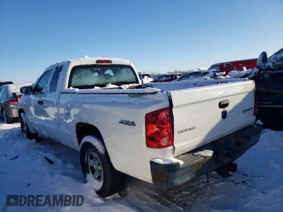 2009 Dodge Dakota ST with VIN 1D7HW22K59S789698, listed as a Copart auction lot 63776094 with 281,629 mi miles and Non repairable. Bid and sale history available at DreamBid. Image 2.