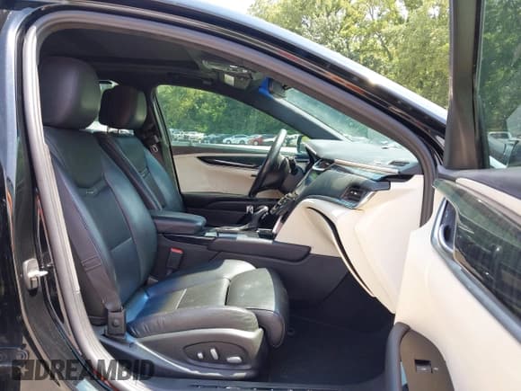 ✅ 2013 Cadillac XTS Platinum • VIN: 2G61V5S3XD9153199 • Лот: 42999791. Опубликован ранее на IAAI с пробегом 95 614 миль. Бесплатный доступ к архиву аукционных продаж из США и подробный отчёт об истории автомобиля на DreamBid. Изображение 5.