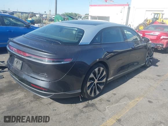 ✅ 2022 Lucid Air Grand Touring • VIN: 50EA1GBA8NA003760 • Lot: 42833070. Listed on IAAI with 32,533 mi. Free auction sales archive from the USA and detailed vehicle history report at DreamBid. Image 4.