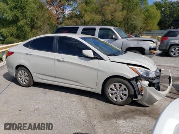 ✅ 2016 Hyundai Accent SE • VIN: KMHCT4AE7GU014207 • Лот: 73045774. Опубликован ранее на Copart с пробегом 107 924 миль. Бесплатный доступ к архиву аукционных продаж из США и подробный отчёт об истории автомобиля на DreamBid. Изображение 4.