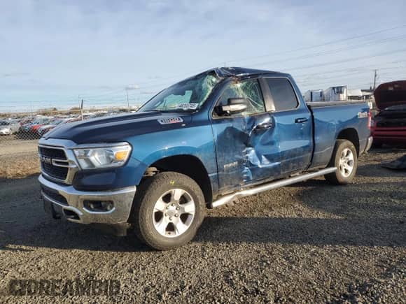 2022 Ram 1500 Big Horn с VIN 1C6SRFBM2NN189706, выставлен на аукционе Copart как лот 46255745 с пробегом 32 580 миль миль и Списание • Salvage title. История ставок и продаж доступна на DreamBid. Изображение 1.