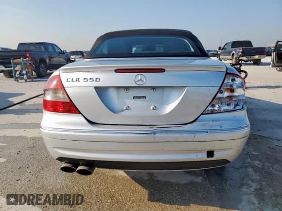 ✅ 2007 Mercedes-Benz CLK 550 • VIN: WDBTK72F27T080233 • Lot: 66950765. Listed on Copart with 137,267 mi. Free auction sales archive from the USA and detailed vehicle history report at DreamBid. Image 6.