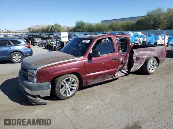 ✅ 2003 Chevrolet Silverado 1500 LT • VIN: 2GCEC19T731352467 • Лот: 71058724. Опубликован ранее на Copart с пробегом 166 706 миль. Бесплатный доступ к архиву аукционных продаж из США и подробный отчёт об истории автомобиля на DreamBid. Изображение 1.