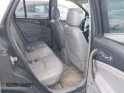 ✅ 2006 Saturn VUE • VIN: 5GZCZ53496S859307 • Lot: 42031749. Wystawiony na IAAI z przebiegiem 241 875 mil. Bezpłatny archiwum sprzedaży aukcyjnych z USA i szczegółowy raport historii pojazdu na DreamBid. Zdjęcie 8.