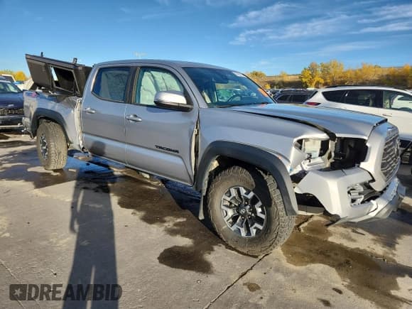✅ 2021 Toyota Tacoma TRD Sport • VIN: 3TMDZ5BN2MM111116 • Lot: 87485135. Listed on Copart with 94,742 mi. Free auction sales archive from the USA and detailed vehicle history report at DreamBid. Image 4.