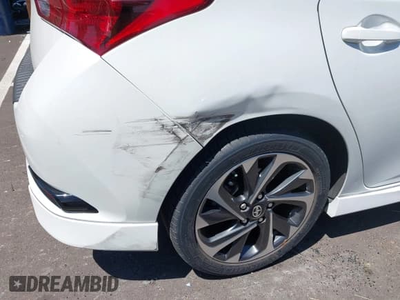 ✅ 2016 Scion iM • VIN: JTNKARJE4GJ515653 • Lot: 42774610. Listed on IAAI with 52,426 mi. Free auction sales archive from the USA and detailed vehicle history report at DreamBid. Image 6.