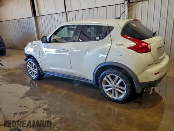 ✅ 2012 Nissan Juke SV • VIN: JN8AF5MV6CT107924 • Lot: 93680505. Listed on Copart with 290,665 mi. Free auction sales archive from the USA and detailed vehicle history report at DreamBid. Image 2.