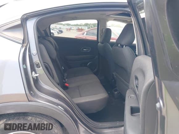 ✅ 2022 Honda HR-V EX • VIN: 3CZRU6H51NM758751 • Лот: 43229454. Опубликован ранее на IAAI с пробегом 83 562 миль. Бесплатный доступ к архиву аукционных продаж из США и подробный отчёт об истории автомобиля на DreamBid. Изображение 8.