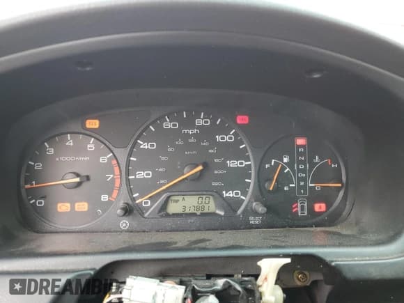 ✅ 2002 Honda Odyssey EX-L • VIN: 5FNRL18782B054107 • Lot: 43946435. Wystawiony na Copart z przebiegiem 317 881 mil. Bezpłatny archiwum sprzedaży aukcyjnych z USA i szczegółowy raport historii pojazdu na DreamBid. Zdjęcie 9.