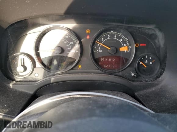 ✅ 2016 Jeep Patriot High Altitude • VIN: 1C4NJRFB8GD724327 • Lot: 51611125. Listed on Copart with 62,772 mi. Free auction sales archive from the USA and detailed vehicle history report at DreamBid. Image 9.