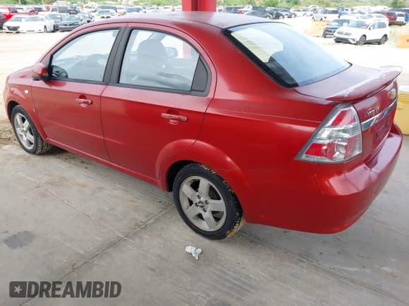 ✅ 2007 Chevrolet Aveo LT • VIN: KL1TG566X7B153881 • Lot: 42626501. Wystawiony na IAAI z przebiegiem 122 555 mil. Bezpłatny archiwum sprzedaży aukcyjnych z USA i szczegółowy raport historii pojazdu na DreamBid. Zdjęcie 3.