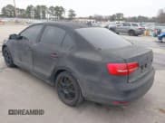 ✅ 2015 Volkswagen Jetta S • VIN: 3VW2K7AJ8FM407389 • Lot: 43868171. Wystawiony na IAAI z przebiegiem 136 234 mil. Bezpłatny archiwum sprzedaży aukcyjnych z USA i szczegółowy raport historii pojazdu na DreamBid. Zdjęcie 3.