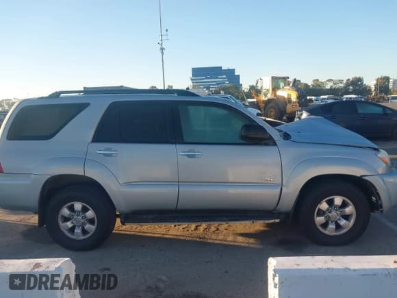 ✅ 2006 Toyota 4Runner SR5 • VIN: JTEZU14R068041325 • Lot: 43453209. Wystawiony na IAAI z przebiegiem 170 517 mil. Bezpłatny archiwum sprzedaży aukcyjnych z USA i szczegółowy raport historii pojazdu na DreamBid. Zdjęcie 13.