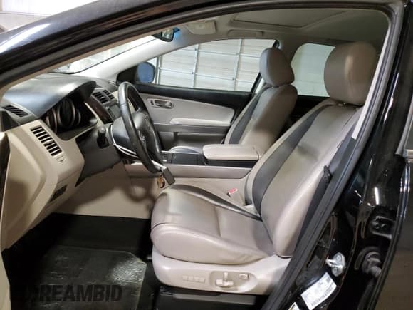 ✅ 2012 Mazda CX-9 Grand Touring • VIN: JM3TB3DV0C0365983 • Lot: 48670515. Wystawiony na Copart z przebiegiem 108 543 mil. Bezpłatny archiwum sprzedaży aukcyjnych z USA i szczegółowy raport historii pojazdu na DreamBid. Zdjęcie 7.