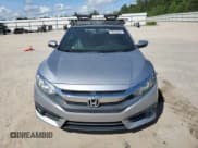 ✅ 2018 Honda Civic EX-T • VIN: 2HGFC3B33JH357004 • Lot: 80526055. Wystawiony na Copart z przebiegiem 87 426 mil. Bezpłatny archiwum sprzedaży aukcyjnych z USA i szczegółowy raport historii pojazdu na DreamBid. Zdjęcie 5.