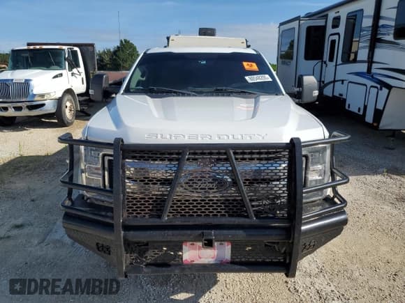 ✅ 2019 Ford F-350 King Ranch • VIN: 1FT8W3BT8KEF10001 • Лот: 80548205. Опубликован ранее на Copart с пробегом Не указан. Бесплатный доступ к архиву аукционных продаж из США и подробный отчёт об истории автомобиля на DreamBid. Изображение 5.