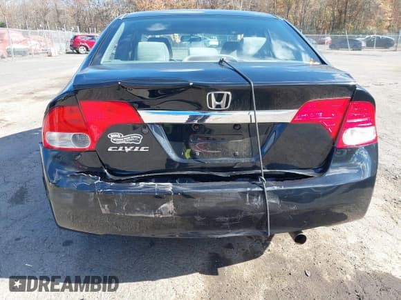 ✅ 2010 Honda Civic EX • VIN: 19XFA1F88AE030608 • Лот: 43590979. Опубликован ранее на IAAI с пробегом 109 032 миль. Бесплатный доступ к архиву аукционных продаж из США и подробный отчёт об истории автомобиля на DreamBid. Изображение 6.