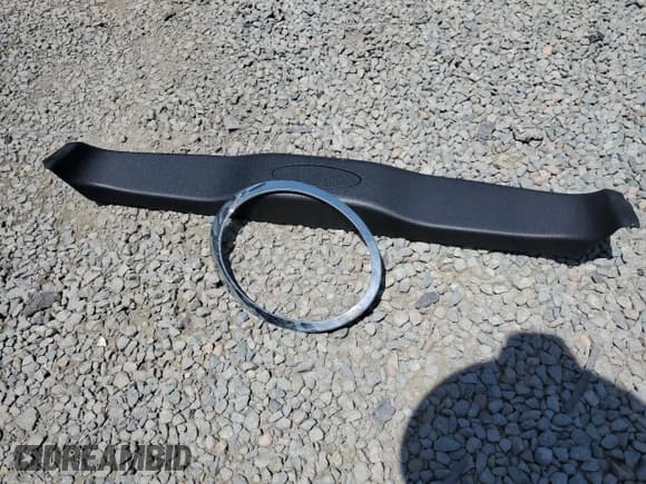 ✅ 2010 MINI Convertible S • VIN: WMWMS3C55ATY08412 • Лот: 61955575. Опубликован ранее на Copart с пробегом 74 271 миль. Бесплатный доступ к архиву аукционных продаж из США и подробный отчёт об истории автомобиля на DreamBid. Изображение 12.