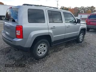 ✅ 2014 Jeep Patriot Sport • VIN: 1C4NJRBB0ED880574 • Лот: 43505140. Опубликован ранее на IAAI с пробегом 171 269 миль. Бесплатный доступ к архиву аукционных продаж из США и подробный отчёт об истории автомобиля на DreamBid. Изображение 4.