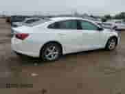 2017 Chevrolet Malibu LS z VIN 1G1ZB5ST1HF269969, wystawiony jako Copart lot #70947835 z przebiegiem 110 504 mil mil oraz Szkoda całkowita • Salvage title. Historia ofert i sprzedaży dostępna na DreamBid. Obrazek 3.